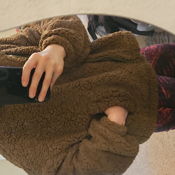 New Fuzzy Jacket - Picture 3 of 12